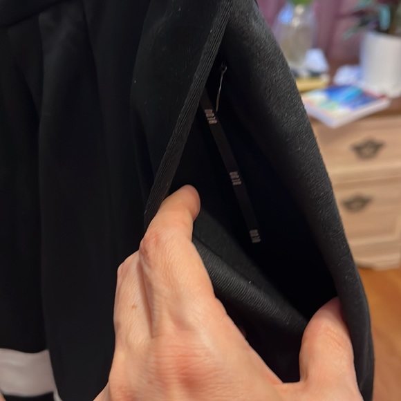 Bedo color block black and white Skirt size 10 - Picture 4 of 6